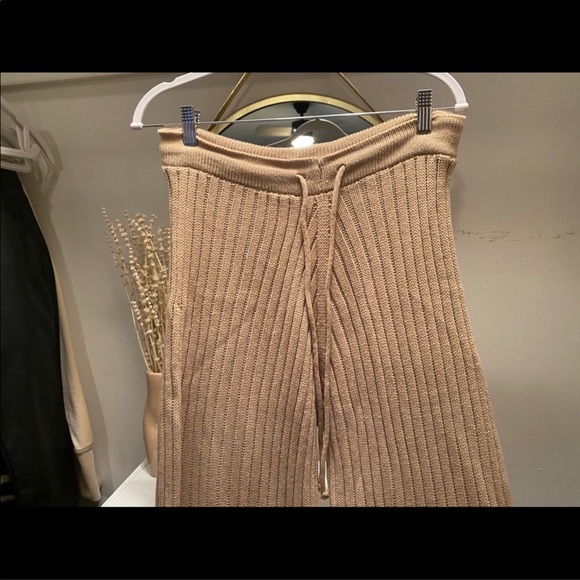 NWT Cozy Set 🤎 - Picture 9 of 15